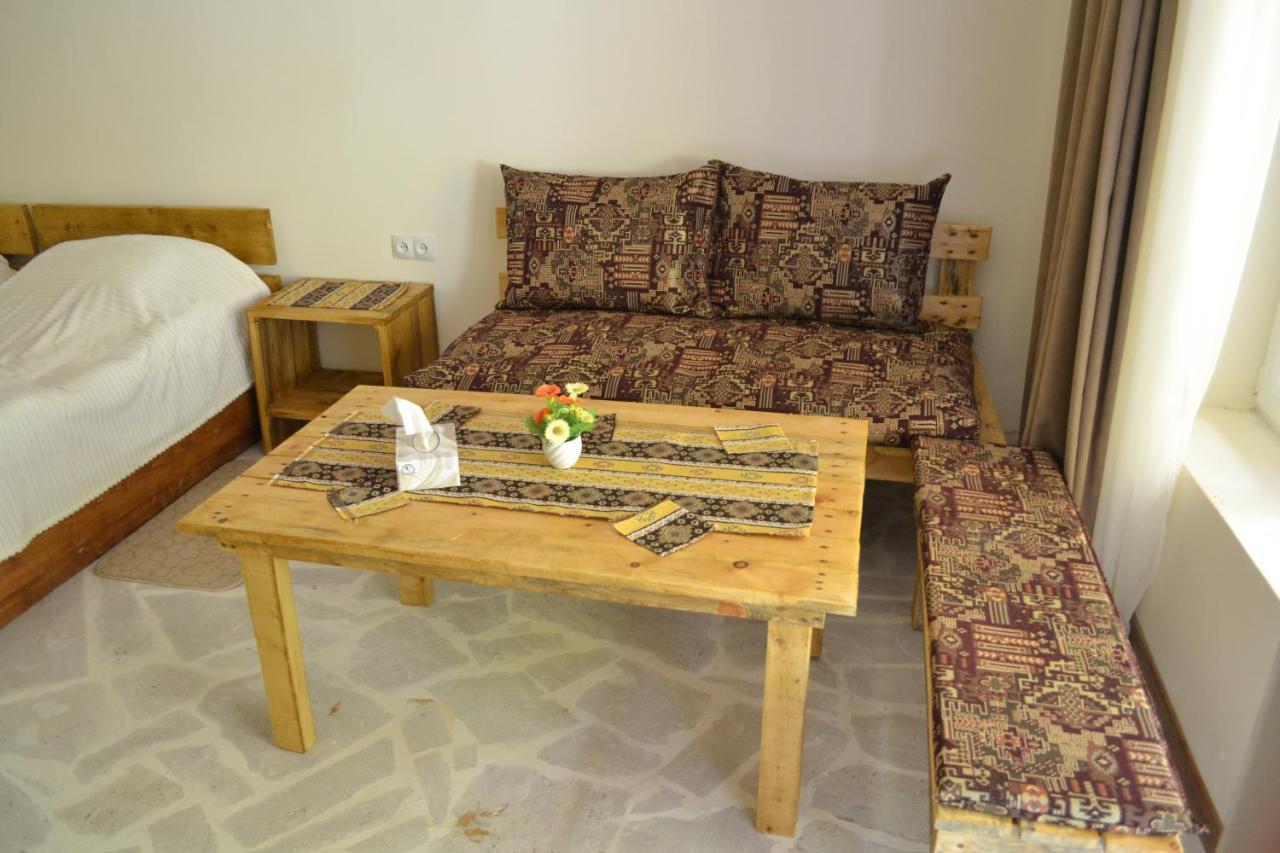 Bjnihouse, Guest House Zewnętrze zdjęcie
