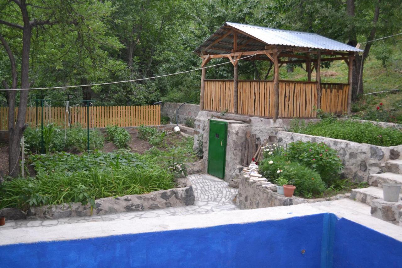 Bjnihouse, Guest House Zewnętrze zdjęcie